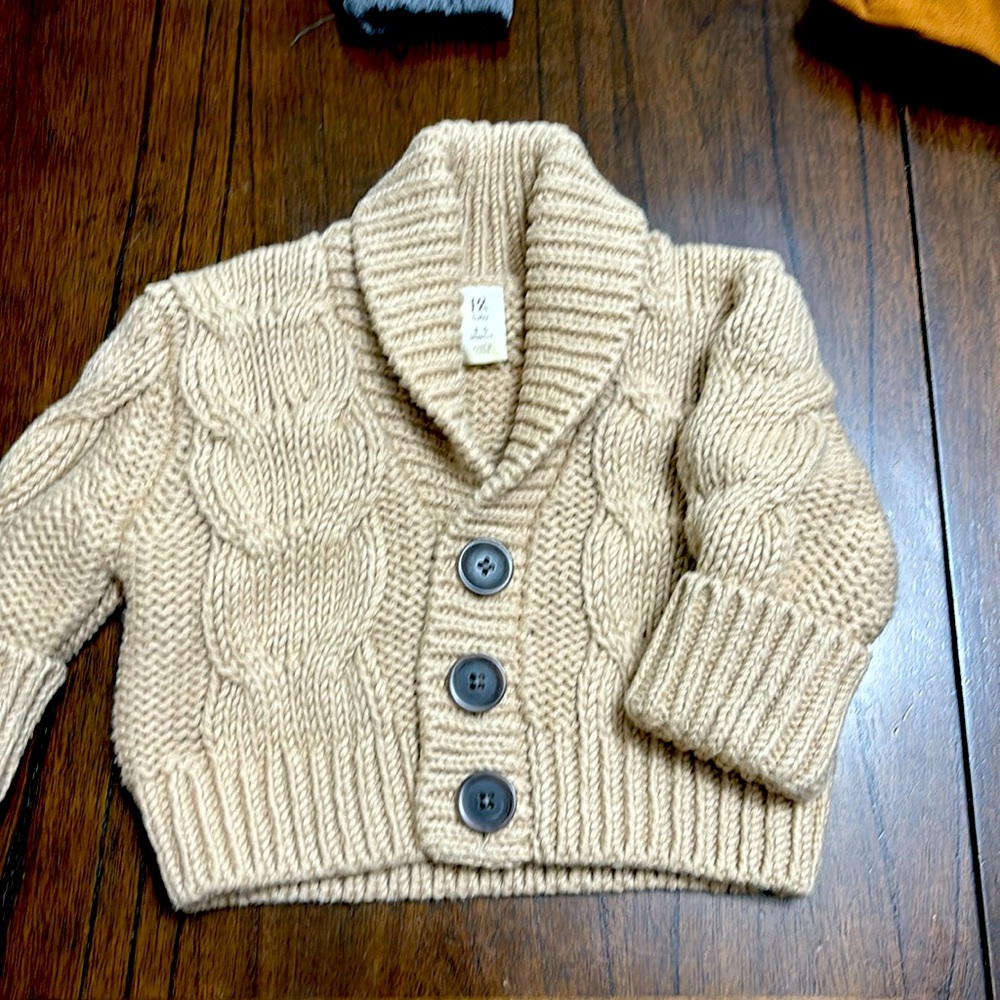 Banana Republic baby chunky knit sweater